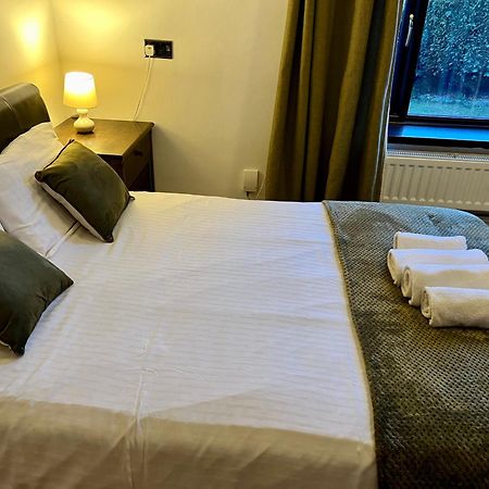 Housefield Stay, Room 4 Stoke-on-Trent Екстер'єр фото