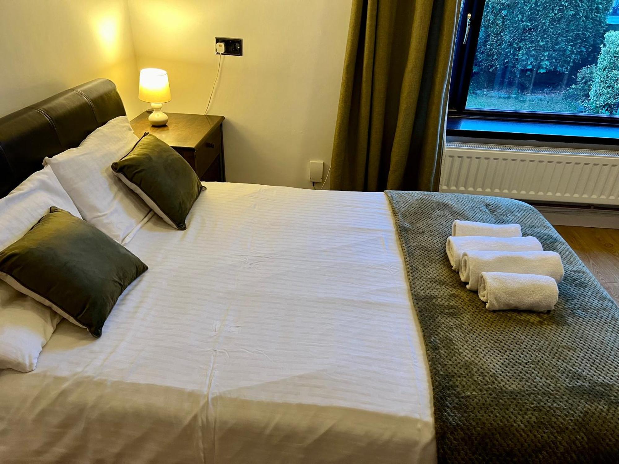 Housefield Stay, Room 4 Stoke-on-Trent Екстер'єр фото